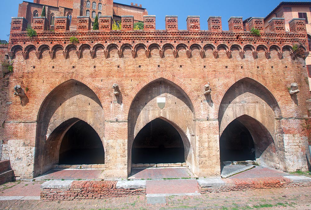 Fonte storica a Siena